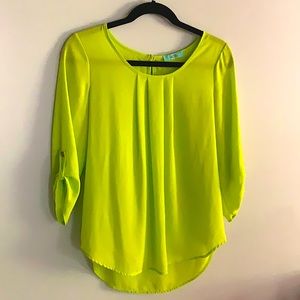 Chartreuse blouse with tabbed button sleeves